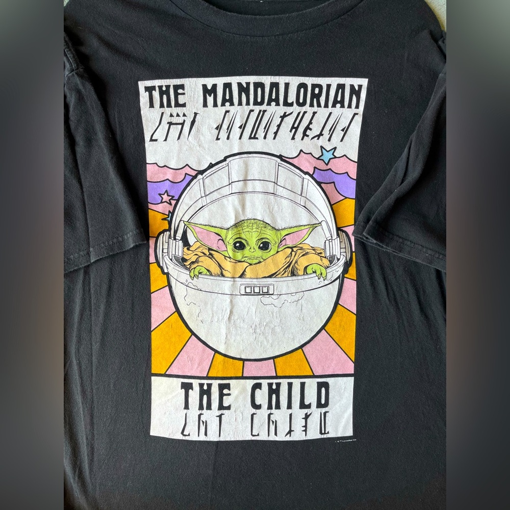 Grogu “The Child” Mandalorian Shirt 🙌🏻